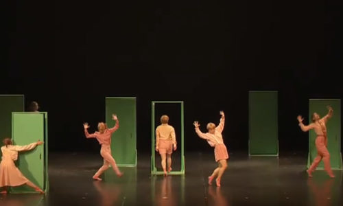 日本女子体育大学・舞踊学専攻の女子たちの2020年卒業公演。「＃809　彼らはなんだかいい顔でその扉を後にした。」